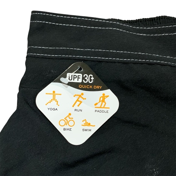 ZeroXposur Woven Board Swim Shorts Size XS (6) Black NWT Quick Dry Sun Smart - Picture 7 of 7